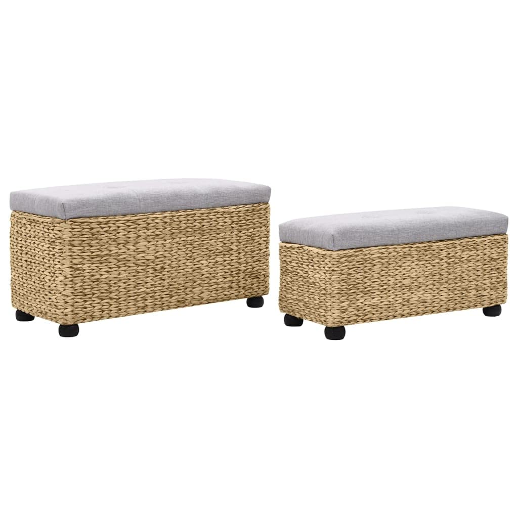 Bancs en jonc de mer gris et pieds bois pour gagner de la place