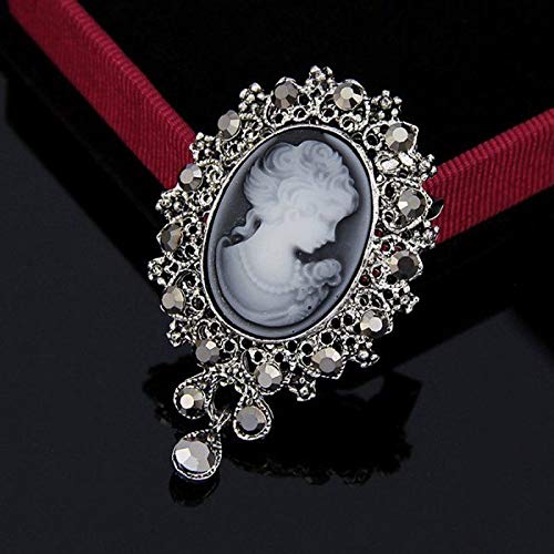 Broche Vintage Style Camée Avec Cristaux - Bijou Fantaisie Couleur Argent, Occasion, Référence *4726