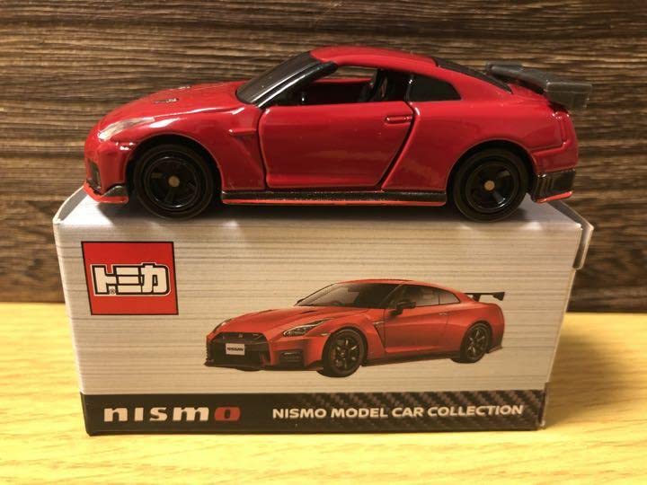 Amazon | トミカ 日産オンライン限定 GT-R NISMO ヴィブラントレッド