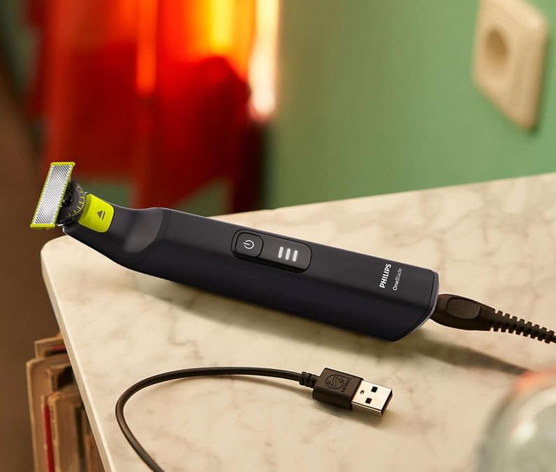 Image of Philips OneBlade Pro 360 Trimmer & Shaver