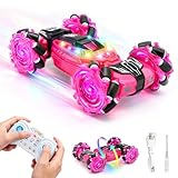 Design élégant : dites adieu aux voitures télécommandées ordinaires Notre voiture de course télécommandée rouge et bleue attire instantanément l'imagination des enfants tout en améliorant la coordination œil-main. Laissez vos petits coureurs se lancer dans des aventures de vitesse passionnantes sur la piste du salon!