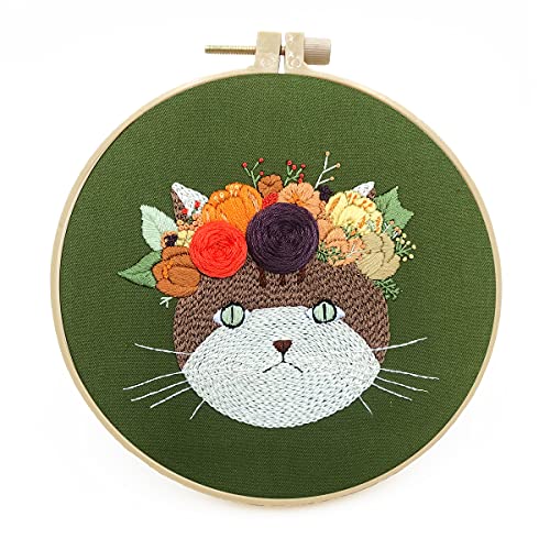 Mozzyyee Embroidery Starter kit, DIY Adult Beginner Embroidery Kits, Including Cloth with Cat Patterns, Colored Threads, Needles, Hoops and Instructions (Green)