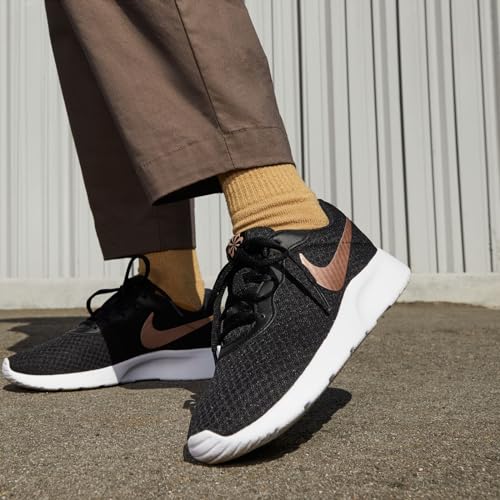 Image of Nike Women's Tanjun Running Shoes