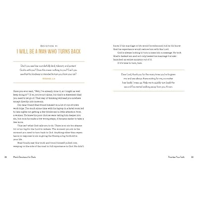 Men's Devotional for Dads: A Year of Prayers, Guidance, and Wisdom Paperback May 16, 2023