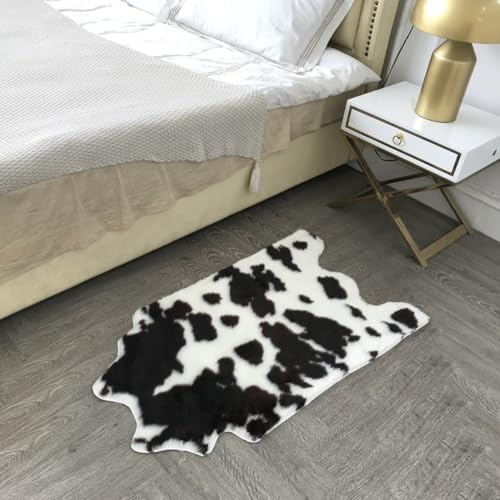 Alfombra estampado de vaca clara YARNOW para dormitorio acogedor 6