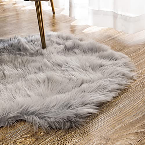 JXLOULAN Fluffy Sheepskin Grey Rug 50 x 80 cm Faux Fur Area Rugs for Bedroom Decor Rugs Living Room Chair Sofa