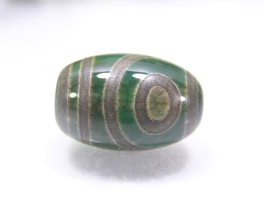 ♡専用♡ 白ヘビ天珠・ブラックルチル入りプレナイト　龍眼天珠・グリーン瑪瑙セット 風水 伝統 伝説 三眼天珠 鳳凰眼天珠 龍鱗風化虎牙天珠 龍紋虎牙