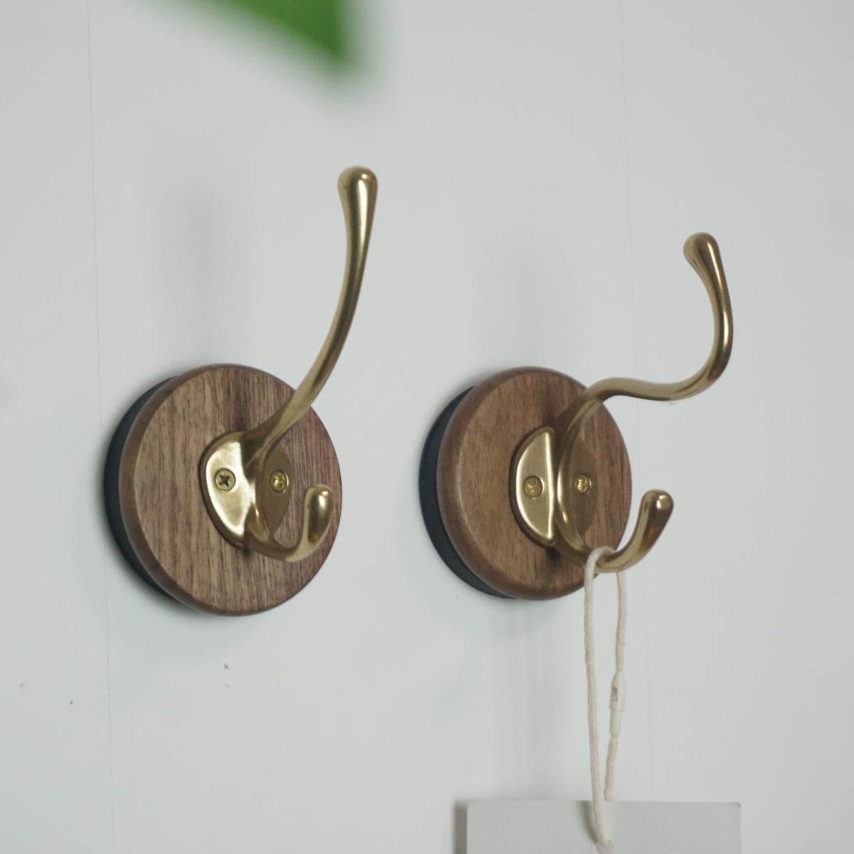 2 Pcs Magnetic Hooks Neodymium Magnet Wall Hooks for Hanging Coats Robes Backpacks Bags Hats Keys Mugs Cups Towels