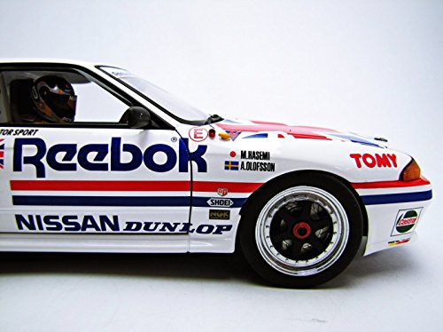 Amazon.co.jp: AUTOart 1/18 日産 スカイライン GT-R (R32) '90