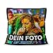 Produktbild Foto-Kissen Selbst gestalten (45 x 45 cm) - mit Foto individuell Bedruckt - Schwarz, satiniert / 100% Polyester/Inkl. Kissenfüllung/Personalisierte Geschenk-Idee/Kopfkissen mit eigenem Foto