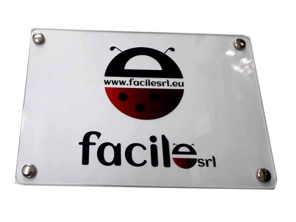 Cartel genérico de 24 x 35 cm, 4 mm, 4 líneas, 4 agujeros, logotipo y nombre de empresa y otras informaciones personalizadas, plexiglás elección de colores, grabado de frases a elegir, estudio placa