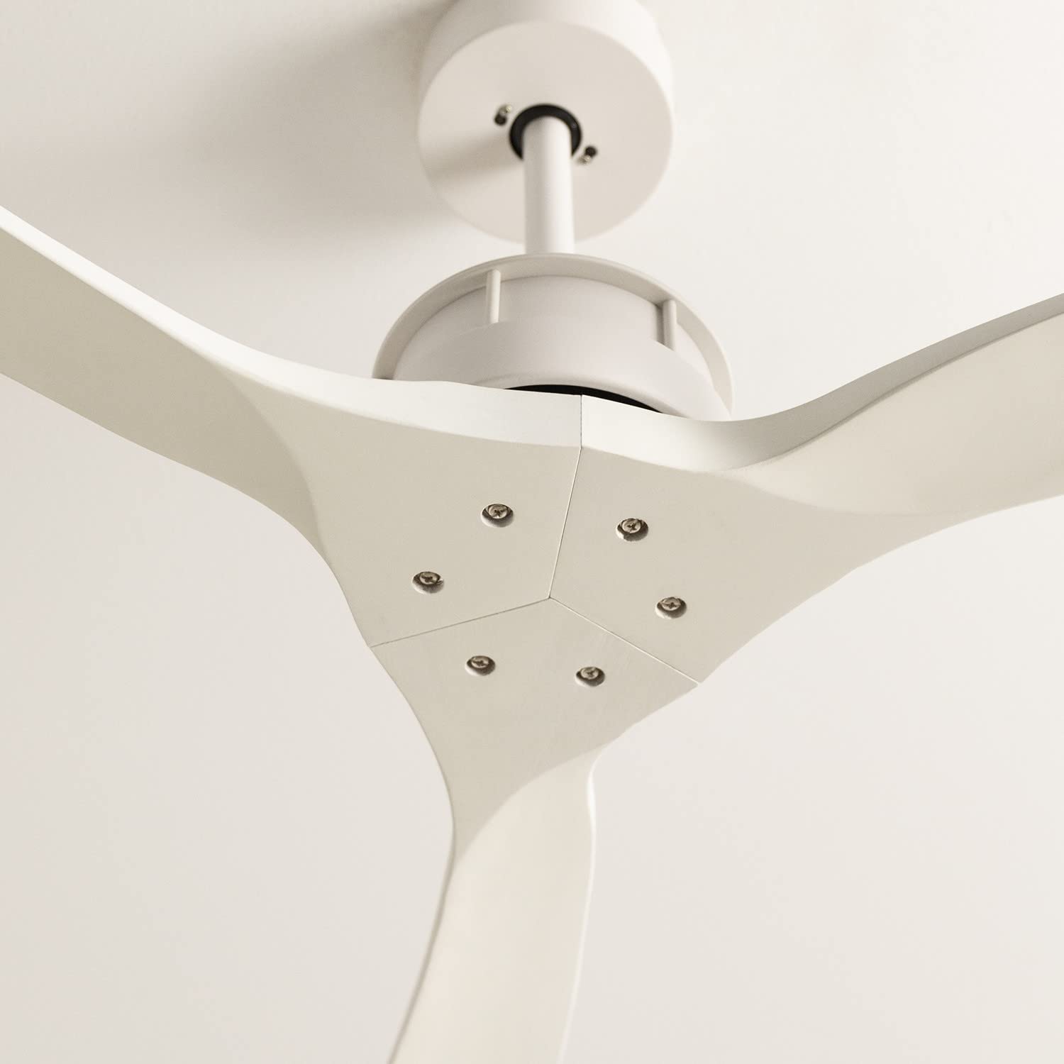 CREATE / WINDLARGE/Ventilateur de plafond avec télécommande et Wifi, blanc pales blanches / 40W, silencieux, Ø152 cm, 6 vitesses, minuterie, 2 hauteurs, moteur DC, fonction été-hiver