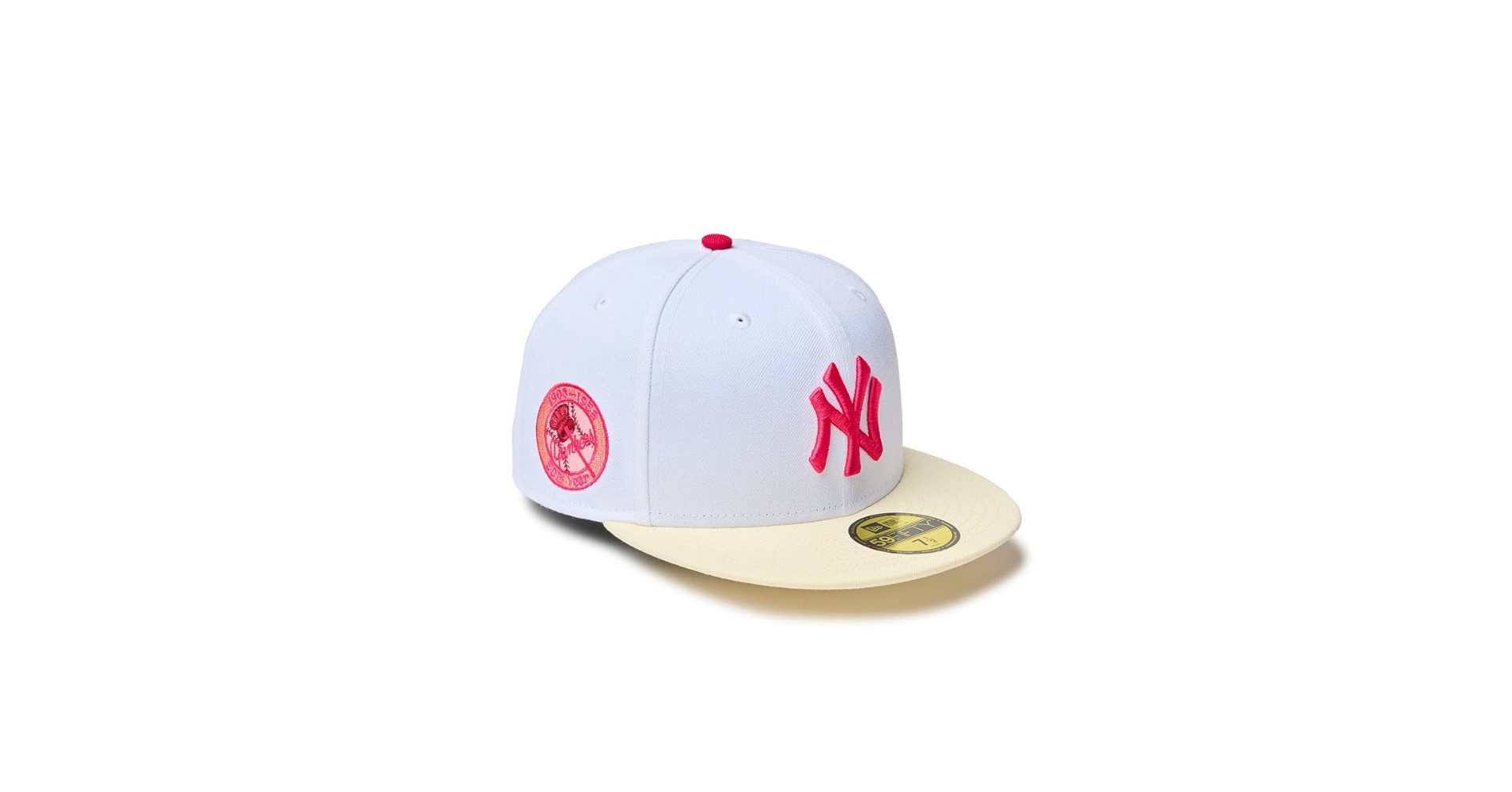 レア物！　ニューヨークヤンキース　ジップアップジャケット ホワイト レア物！ ニューヨークヤンキース ジップアップジャケット