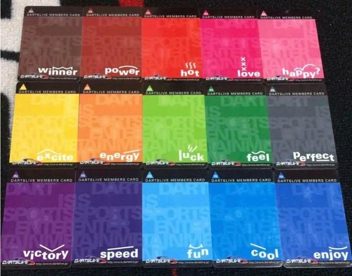 DARTSLIVE ダーツカード 8枚セット 初期、限定カード 初期ライブカード15枚 DARTSLIVE ダーツカード 8枚セット 初期、限定