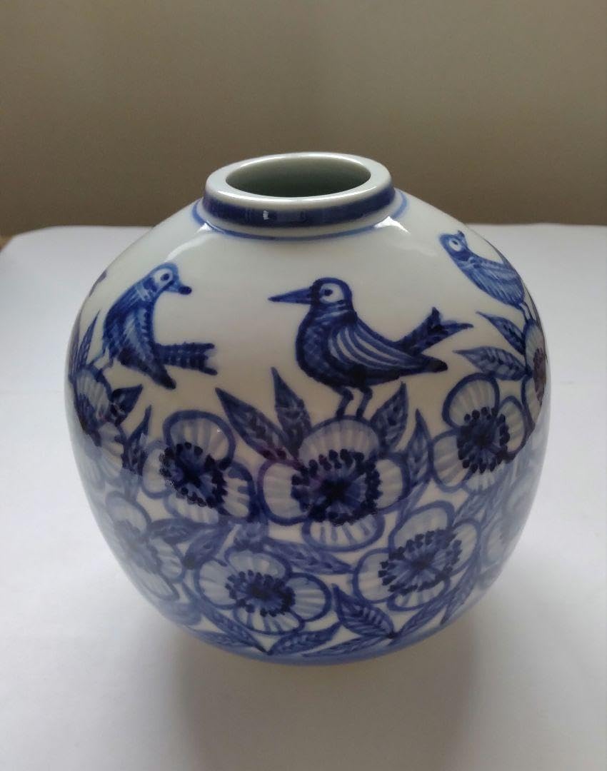 新開寛山 花瓶 花園 染付花鳥紋様 インテリア オブジェ 茅ヶ崎