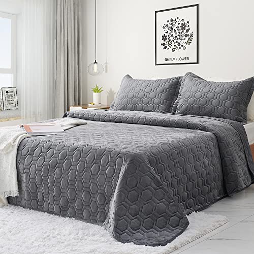 Tcksstex Velvet Quilt Set Lavish Design,3 Piece With 2 Shams（20" X 26"）,Coverlet For All Season, Luxury Soft Geometric Ruffle Quilted Coverlet Bedspread（106X90-Dark Grey/Dark Grey） #TOP15