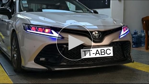 70 カムリ　右ヘッドライト WS 70カムリ用のレクサス仕様のヘッドライトが登場 三眼LEDヘッド