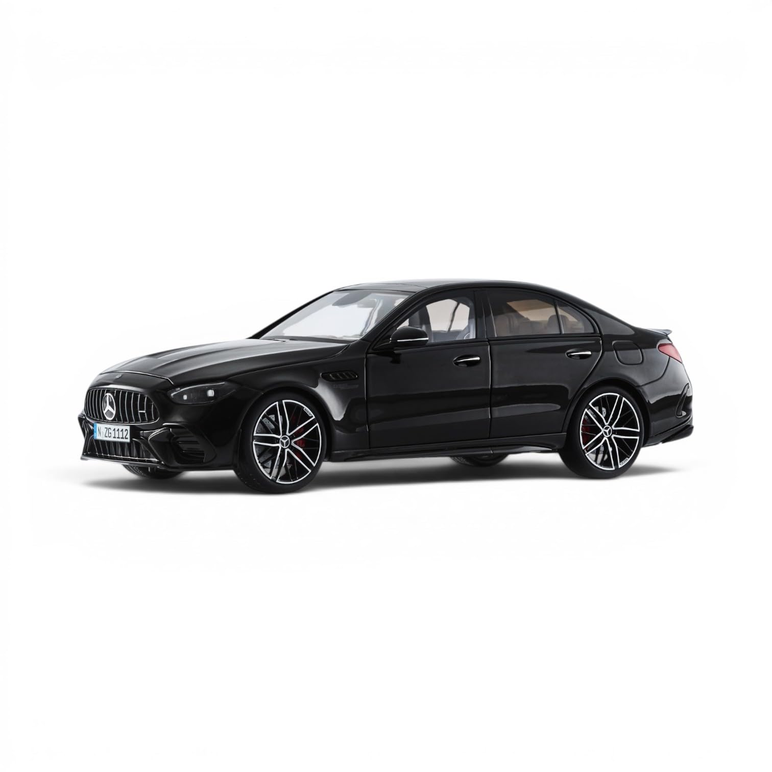 Mercedes‑AMG C 63 S E Performance 1:18 Modellauto | Hochwertiges Diecast Sammlermodell aus Metall, detailgetreue Performance‑Sportlimousine mit öffnenden Teilen