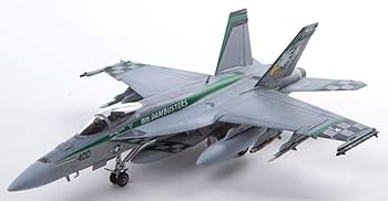 Amazon | 童友社 1/72 凄!プラモデル No.7 アメリカ海軍 F/A-18E