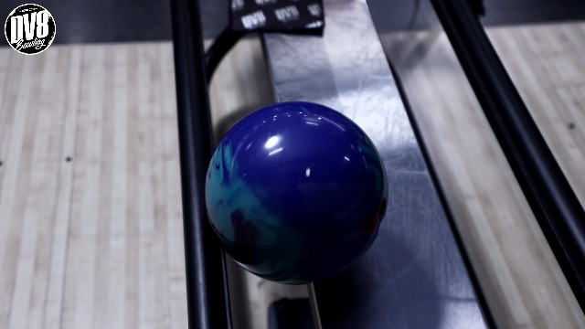 Amazon.com : DV8 Wicked Collision Bowling Ball (15, Pounds