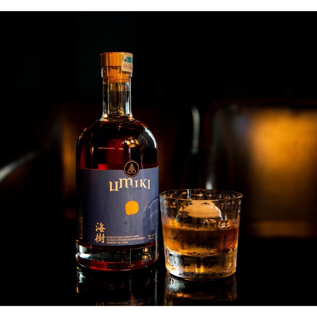 【みき】麦ヤング×2 Whisky Umiki Japonês Blend Sem Filtragem Finalizado Barris de