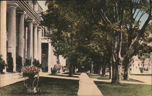 The Equinox House Manchester, Vermont VT Original Antique Postcard 1947