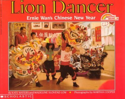 Lion Dancer: Ernie Wan's Chinese New Year Lion Dancer Unknown Binding