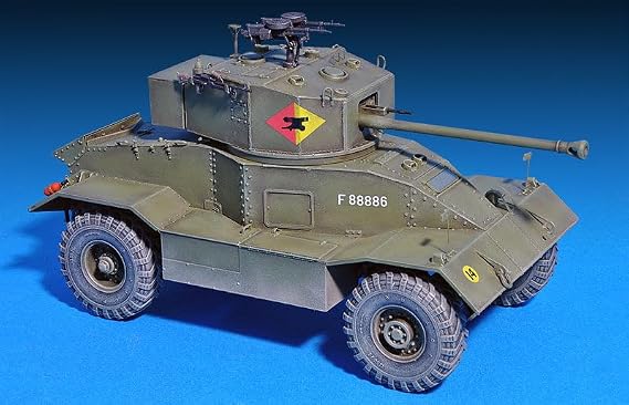 Miniart 35159 – AEC MK 3 Armoured araç