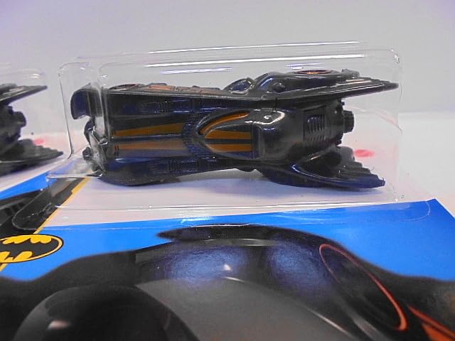 HOTWHEELS バットマン バットモービル 2台セット Amazon.co.jp: ホットウィール バットマン フォーエバー バット