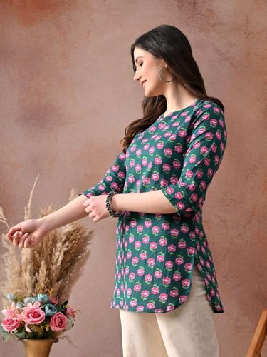 Image of Amazon Brand - Tavasya Women Pure Cotton Katha Plain Short Regular Fit Kurti |Short Top| Solid Casual Tunic