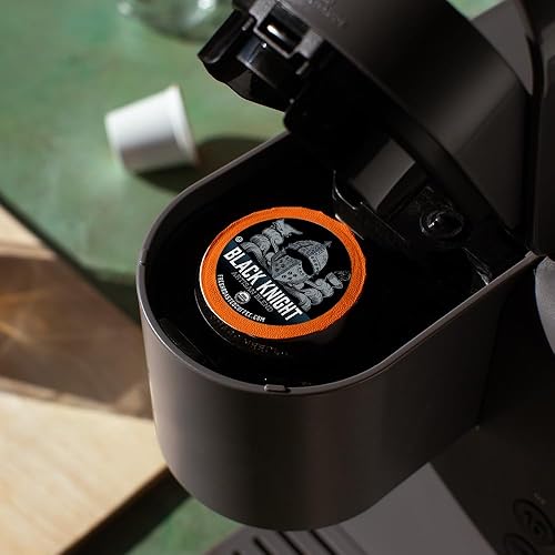 Miniatura 6 de Fresh Roasted Coffee Caballero negro orgánico tostado oscuro Kosher de comercio justo compatible con K-Cup 24 cápsulas