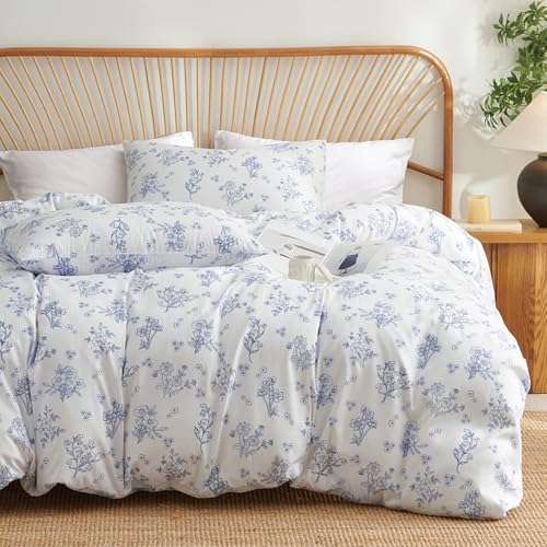 Image of Nayoroom Blue Floral Duvet Cover Full Size Cottagecore Flower Leaf Spring Comforter Cover 3 Pcs Soft Breathable Microfiber Pastoral Aesthetic Bedding Set with Zipper Closure