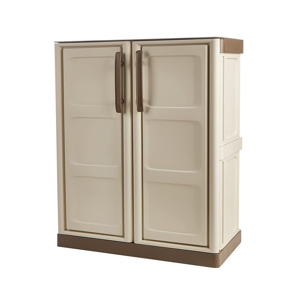 Armario de mediana altura en polipropileno, material reciclable y ecológico sostenible, está equipado con bisagras de acero y estante ajustable, dimensiones L700 x P 390 x H 855 mm