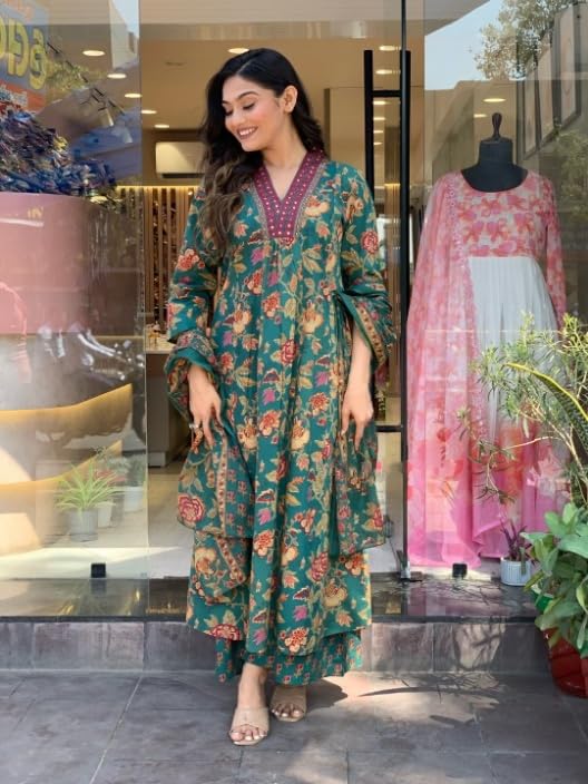 Image of Yashika Women Cotton Blend Floral Printed Kurta Plazzo Set with Dupatta Suitable For Every Indian Occasion