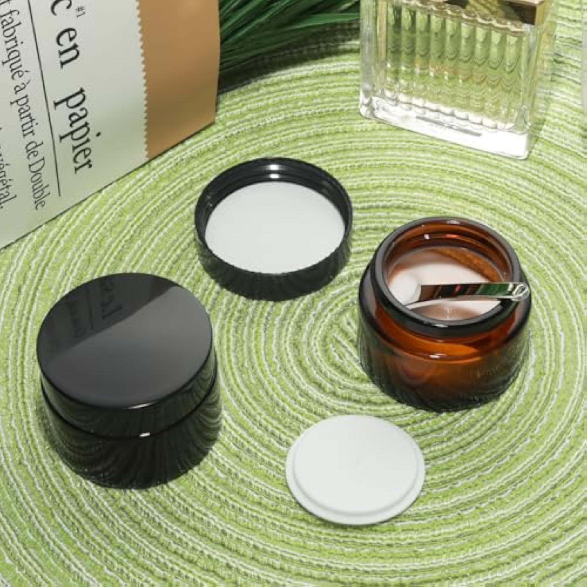 4 Pack 1oz Amber Glass Jars with Lids for Creams