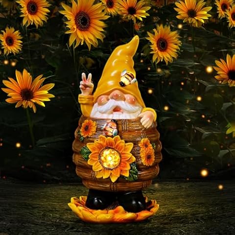 Linkax Gnomes Solar Lights Outdoor Garden Decor, Christmas Birthday Gifts for Mom Grandma Women, Outdoor Figurine Lights for Outside Yard Patio Balcony Porch, Gardening Gifts Cover