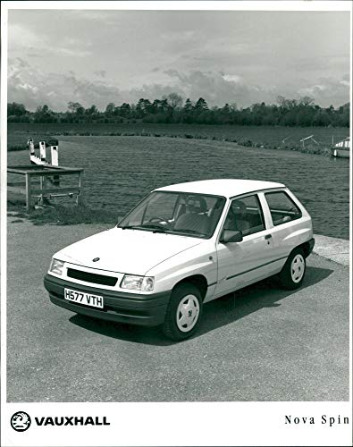Vintage photo of Vauxhall Motors:Nova spin