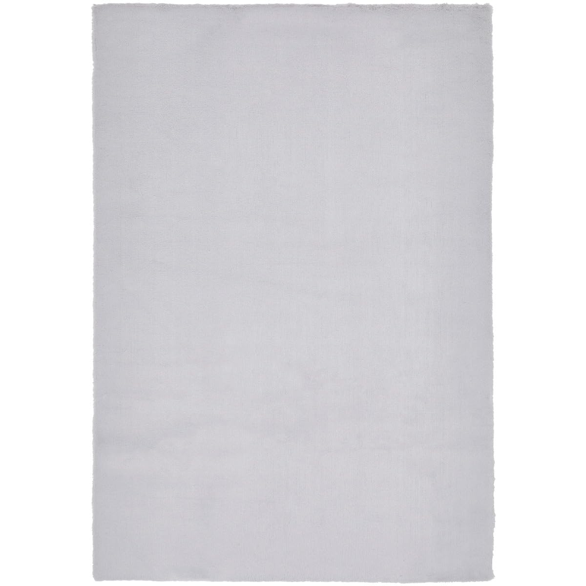 Tapis imitation fourrure gris clair 160x230 pour réchauffer les sols froids