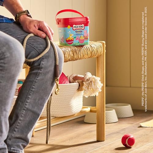 Image of Milk-Bone Peeps Artificially Marshmallow Flavored Dog Treats, 22 Oz. Pail