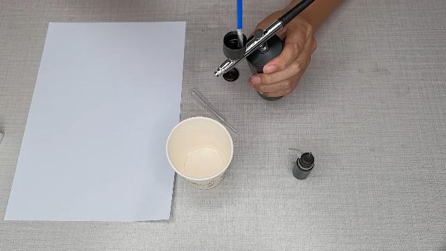 Amazon.co.jp: エアブラシ 充電式 キットエアコンプレッサー つき 付き