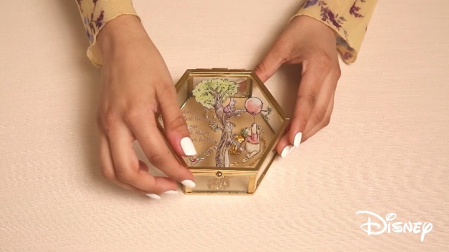 Amazon.com: Disney Winnie the Pooh Jewelry Box - Glass Jewelry