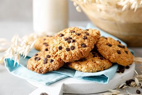 A Blend Above Chocolate Chunk Cookie Mix (Makes Appx. 36 Cookies), Choco-Chip Bliss: Indulgent Chocolate Chip Cookie Mix, Quick and Easy to Make, 10 Minute Prep, Large Chocolate Chips