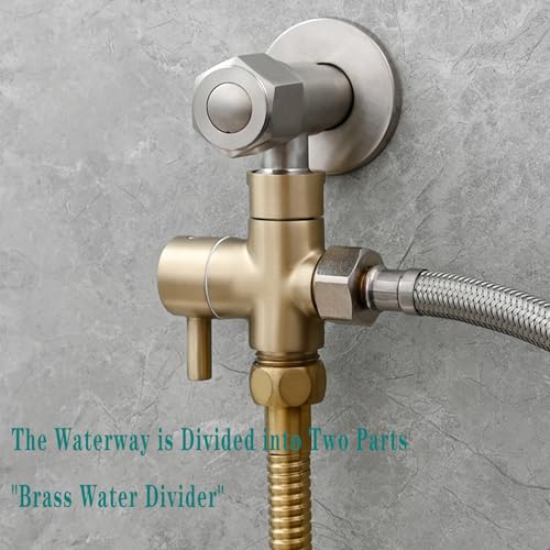 Bidet de mano para inodoro dorado en baños modernos y funcionales 5