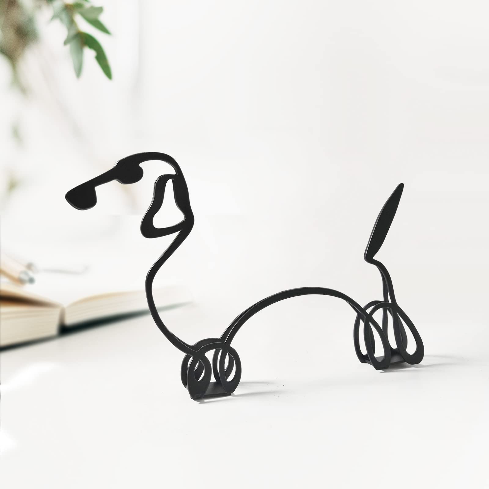 KOLYMAX Metal Dog Minimalist Art Wall Sculpture, Abstract Metal Wire Geometric Dog Line Drawing Art Statue (Dachshund)