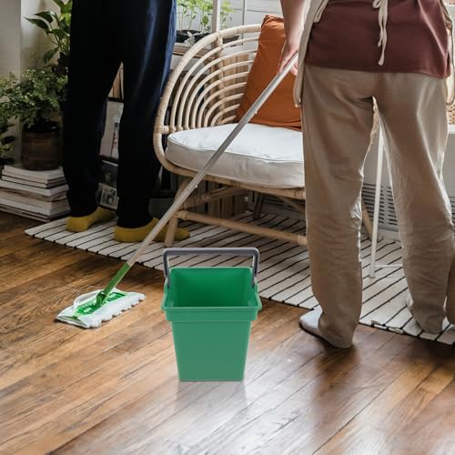 Cubo de agua de plástico con asa resistente y capacidad de 4 litros 5