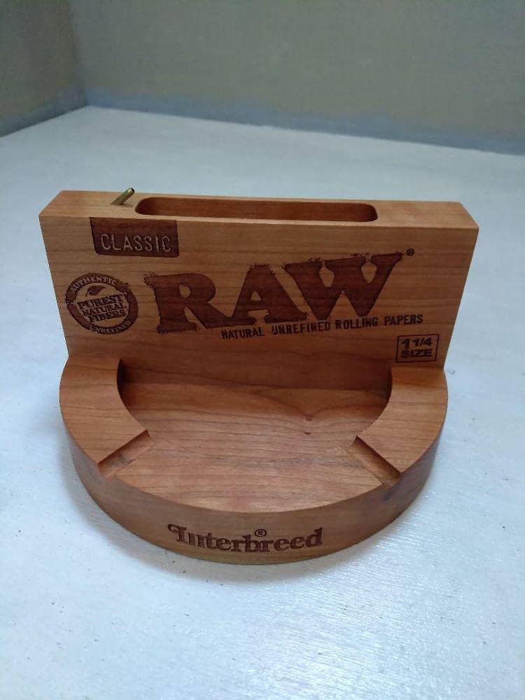 RAW × INTERBREEDコラボ 灰皿&お香立て Amazon.co.jp: RAW × INTERBREEDコラボ 灰皿+お香立て : ホーム