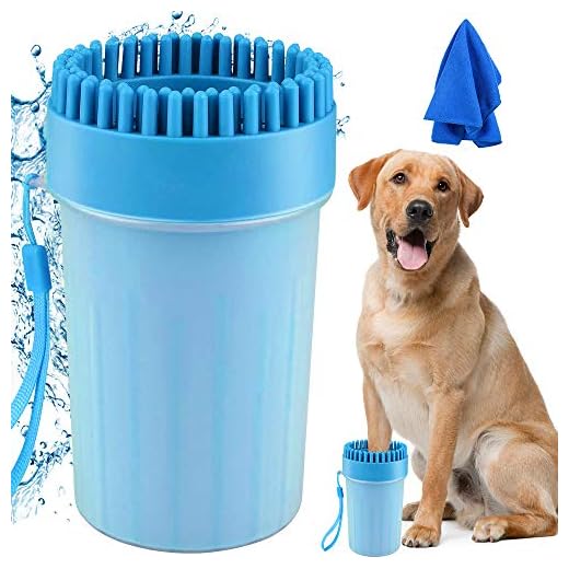 Pulisci Zampe Cane, Pulitore Zampa per Cani 2 in 1 Portatil Spazzola per Animali Domestici Pulisci della Zampa del Cane, Lavazampe Cani con Asciugamano Ideale per Cani Attivi o Giorni di Pioggia