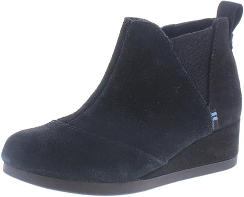 Baby girl black boots size 4 Clearance