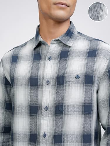 Image of Highlander Men's Solid Relaxed Fit Shirt