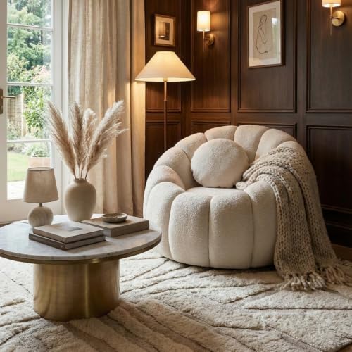 Poltrona Decorativa Concha C/Almofada Boucle Abobora - Montanaris Decor (BEGE)